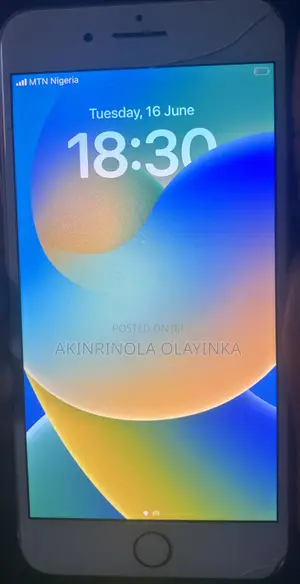 Apple iPhone 8 Plus 64 GB Gold