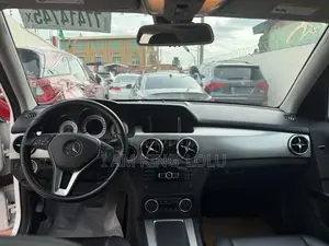 Mercedes-Benz GLK-Class 350 2014 White