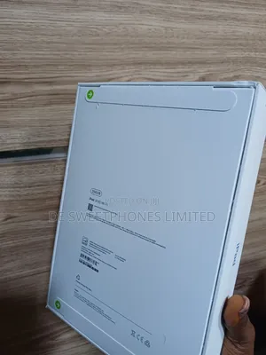 New Apple iPad (2025) 256 GB Blue
