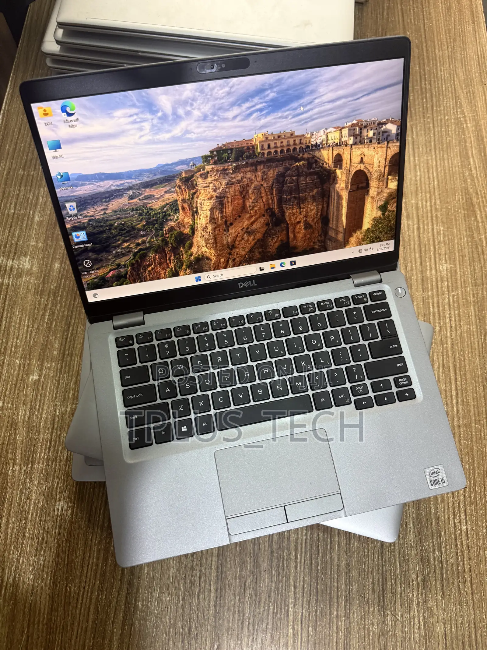 Laptop Dell Latitude 5310 16GB Intel Core i5 SSD 256GB