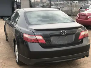 Toyota Camry 2.4 LE 2008 Gray