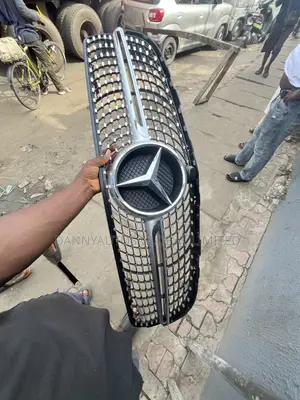 Front Grille for GLC 300