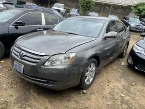 Toyota Avalon XL 2006 Gray