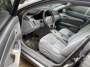 Toyota Avalon XL 2006 Gray