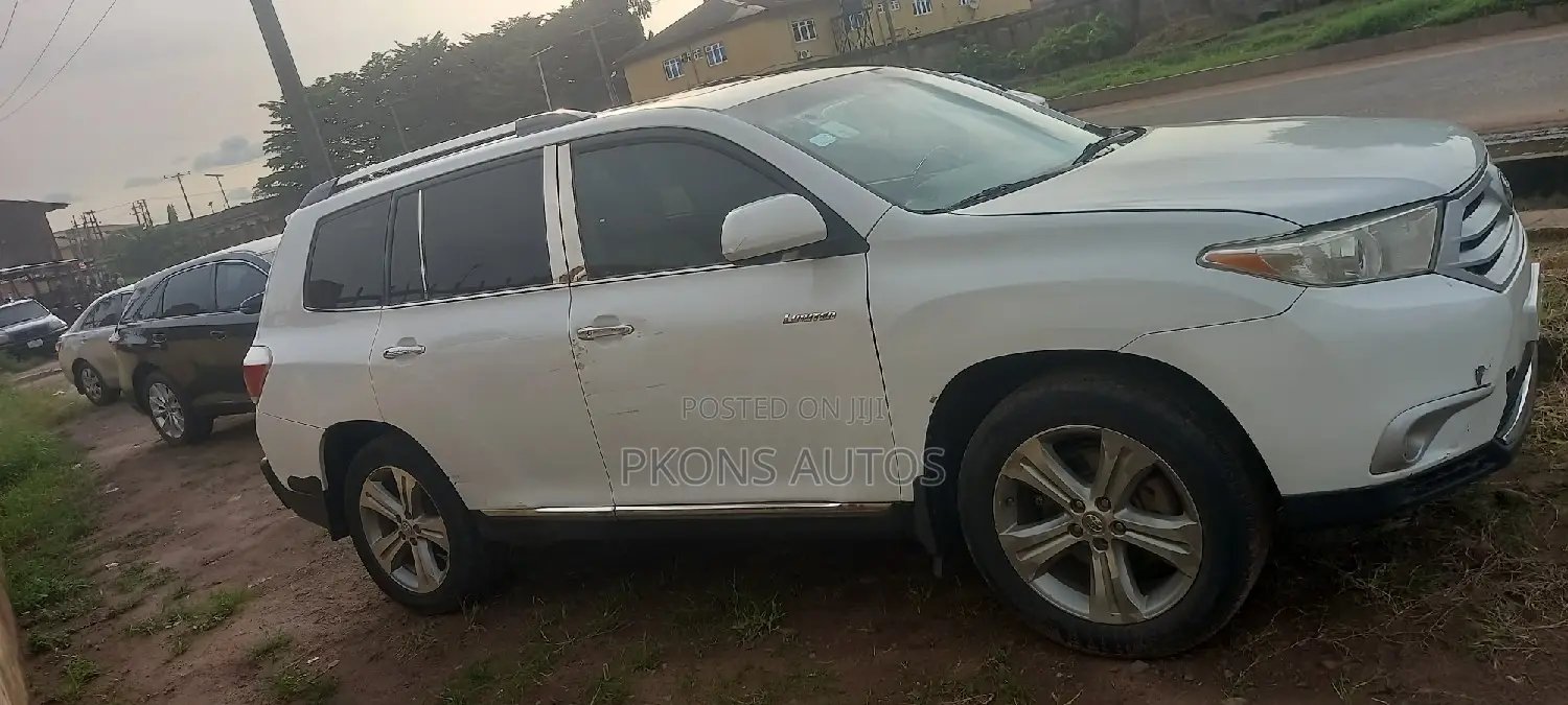 Toyota Highlander 2012 White