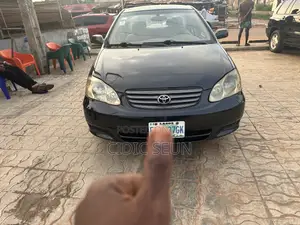 Toyota Corolla LE 2005 Blue