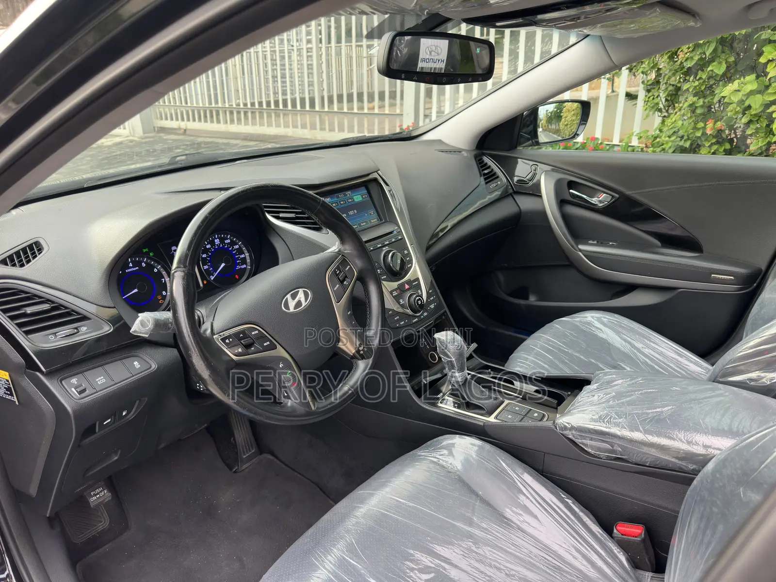 Hyundai Azera Base 2012 Black