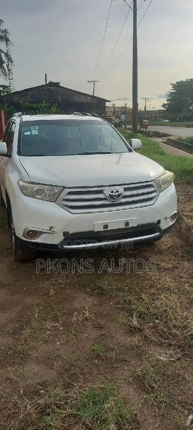 Toyota Highlander 2012 White