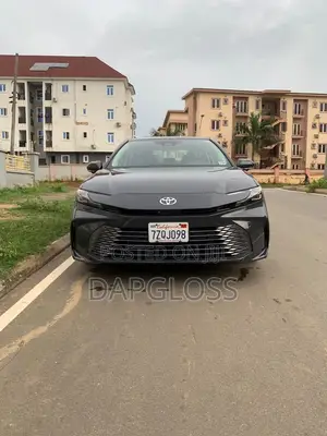New Toyota Camry XLE 2025 Black