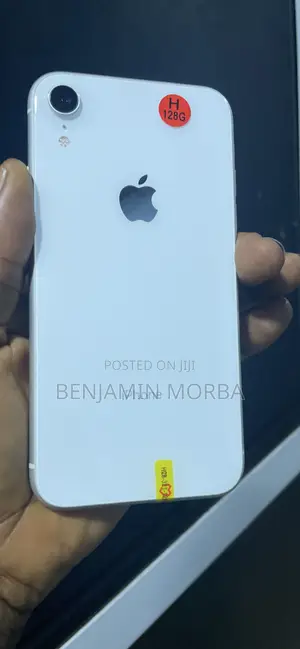 Apple iPhone XR 128 GB White