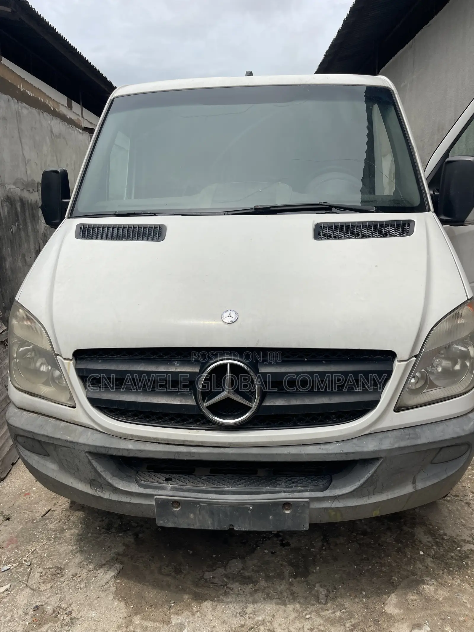 Mercedes-Benz Sprinter 2011 White