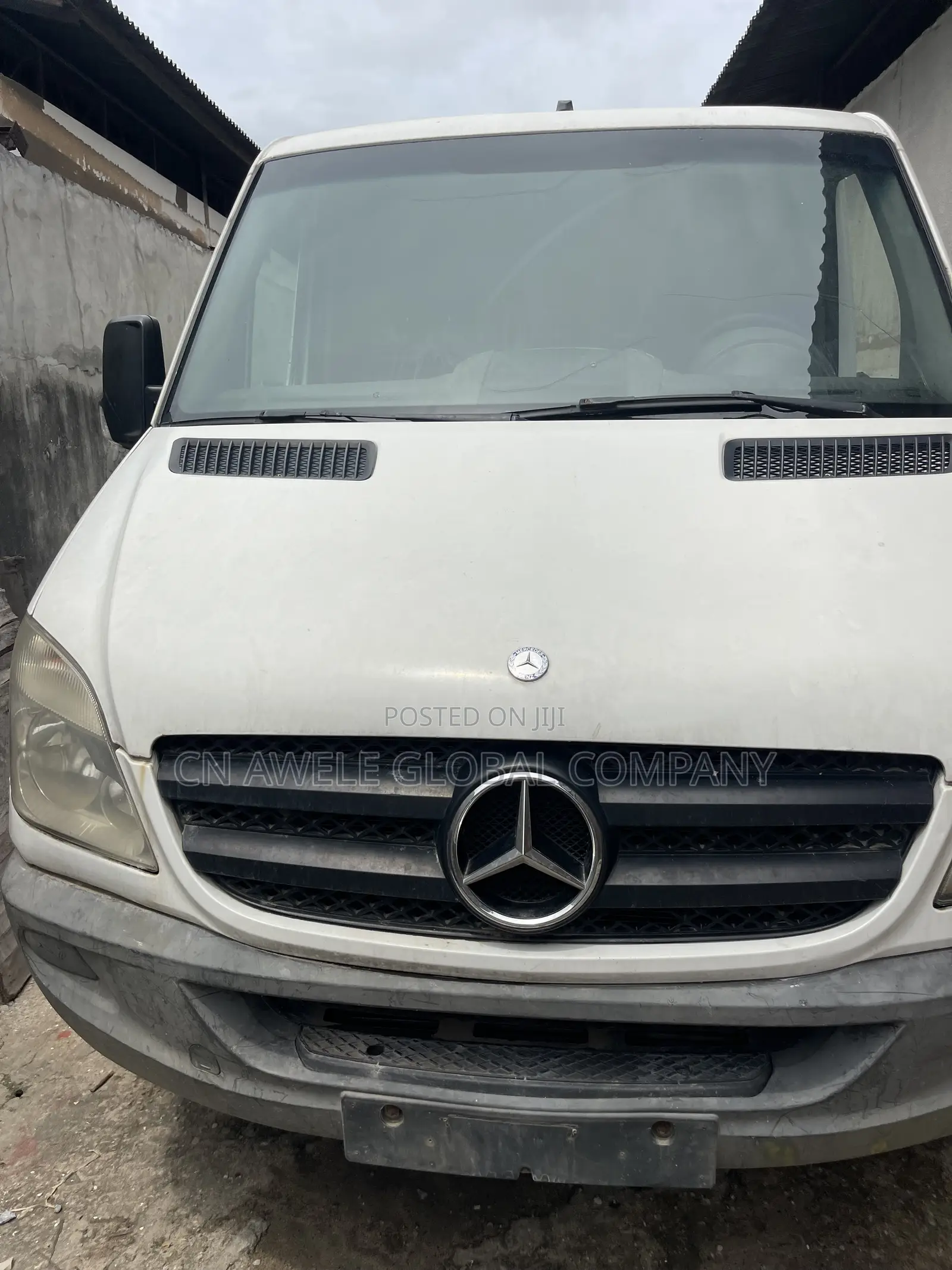 Mercedes-Benz Sprinter 2011 White