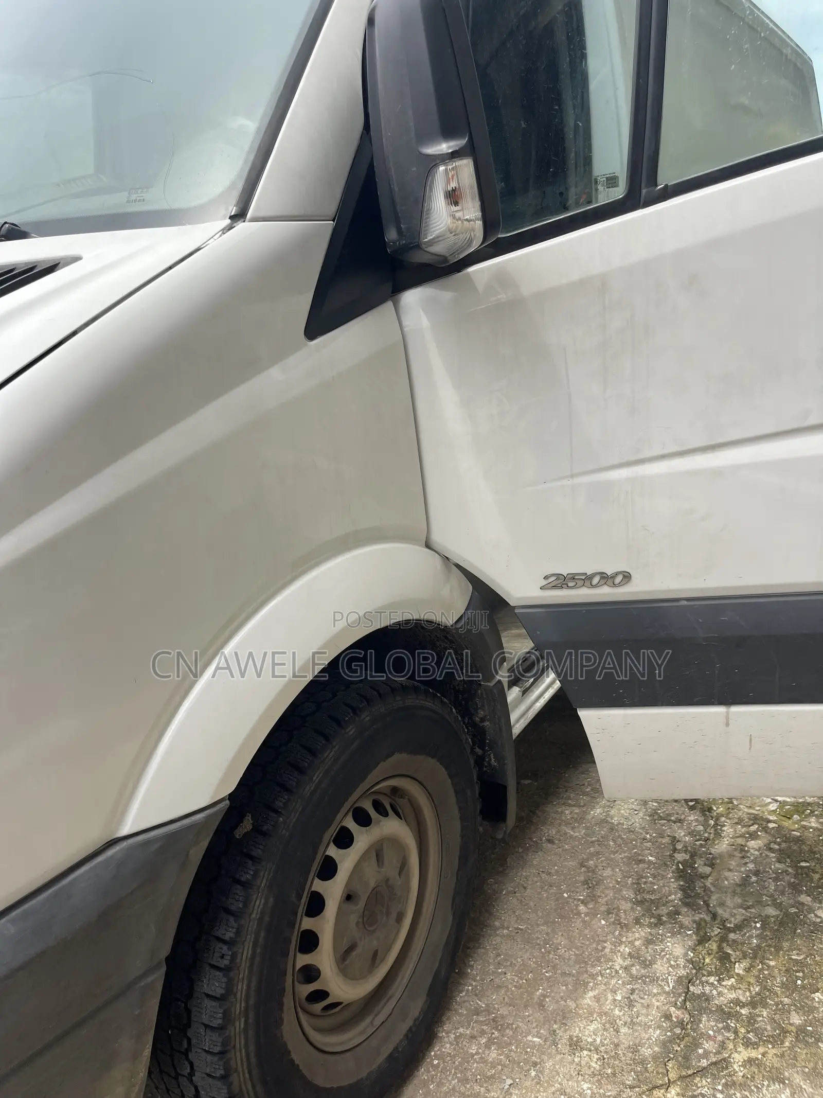 Mercedes-Benz Sprinter 2011 White