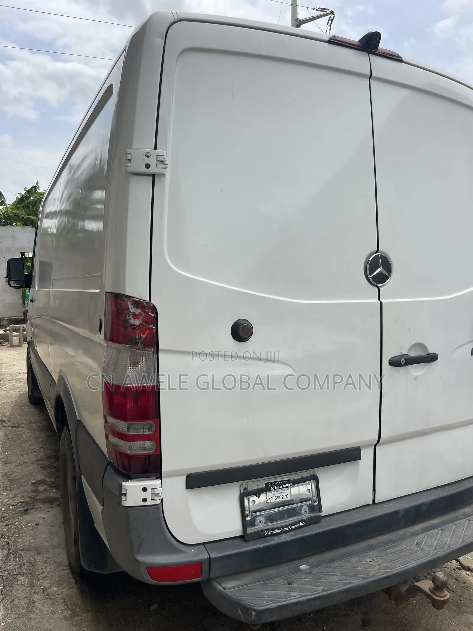 Mercedes-Benz Sprinter 2011 White