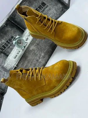 Dr Martens Shoe