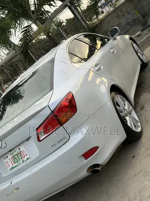 Lexus IS 250 2008 Pearl