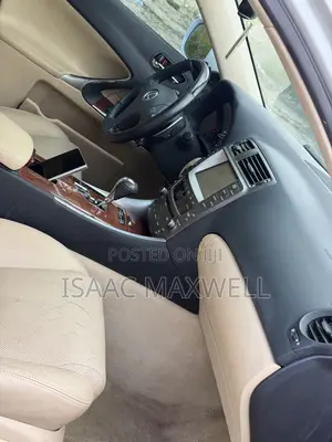 Lexus IS 250 2008 Pearl