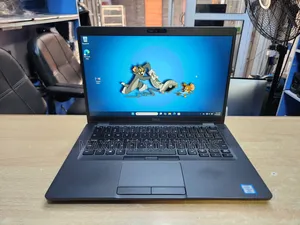 Laptop Dell Latitude 5400 8GB Intel Core i7 SSD 256GB