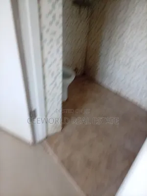 4bdrm Duplex in Oluyole Main Estate for rent