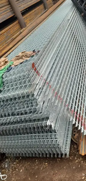 Industrial Grating Mesh 1x6 X3