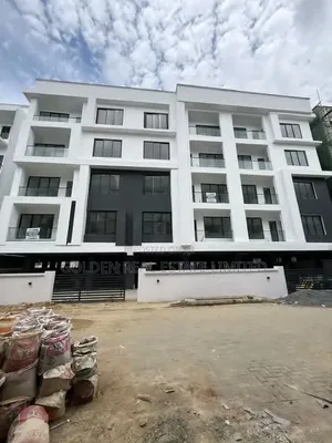 2bdrm Apartment in Lekki Phase 1 for sale