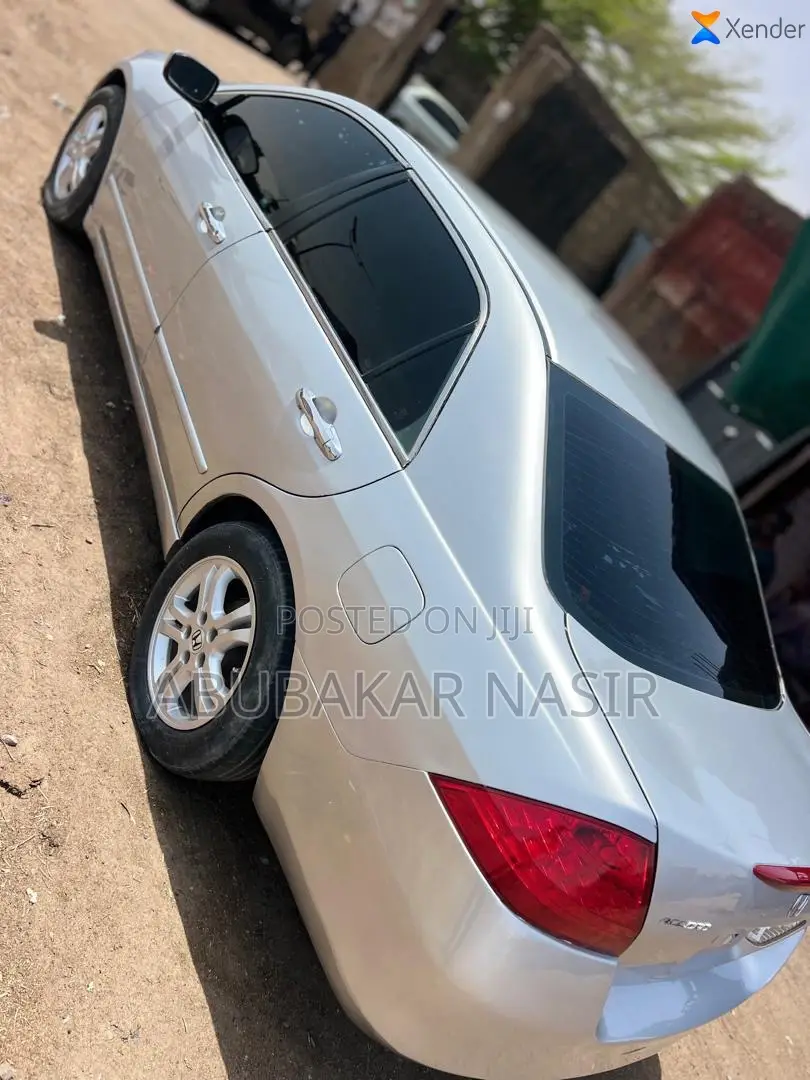 Honda Accord 2007 Silver