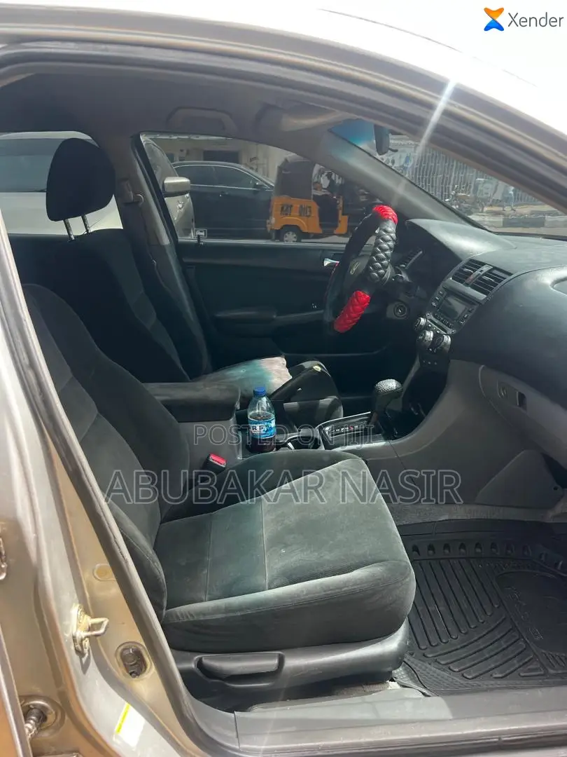 Honda Accord 2007 Silver