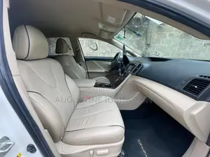 Toyota Venza 2013 White