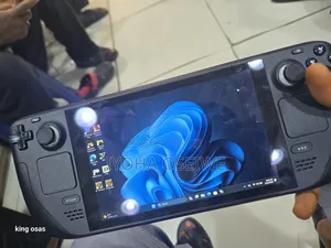 Steam Deck LCD