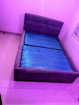 4x6 Bedframe