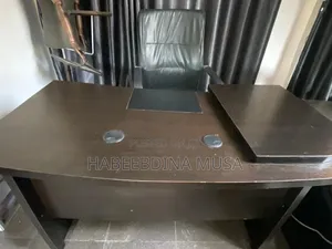 Corporate Office Table and Chair