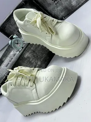 Men's Quality White Shoe