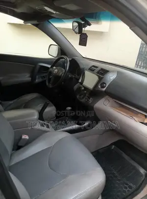 Toyota RAV4 2008 Silver
