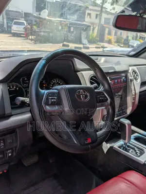 Toyota Tundra 2018 Black