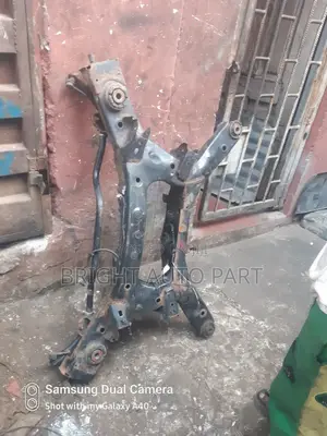 Nissan Pathfinder 2015 Model Back Beam