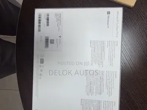 New Laptop Microsoft Surface 16GB Intel Core i7 SSD 256GB
