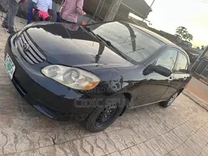 Toyota Corolla LE 2005 Blue