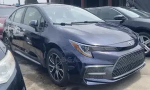 Toyota Corolla LE (1.8L 4cyl 2A) 2019 Blue