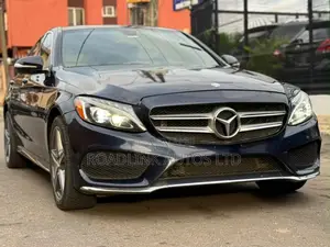 Mercedes-Benz C300 Base AWD 4Matic Sedan (2.0L 4cyl 7A) 2015 Blue
