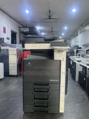 Konica Minolta Bizhub C220