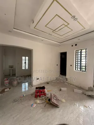 2bdrm Block of Flats in Kolapo Ishola Gra, Akobo for rent