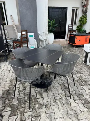 Dinning Table