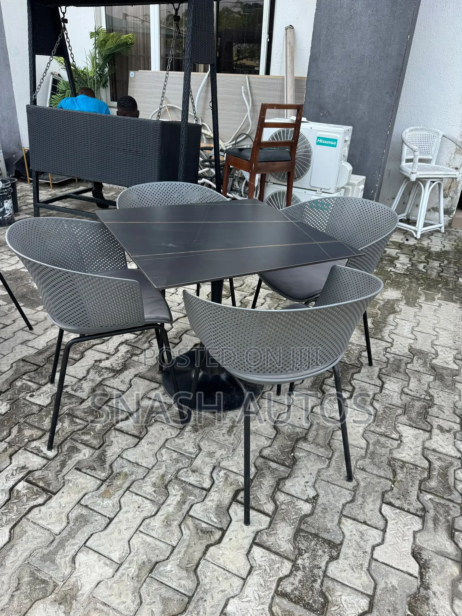 Dinning Table