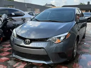 Toyota Corolla 2015 Gray