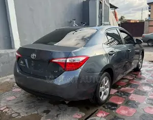 Toyota Corolla 2015 Gray