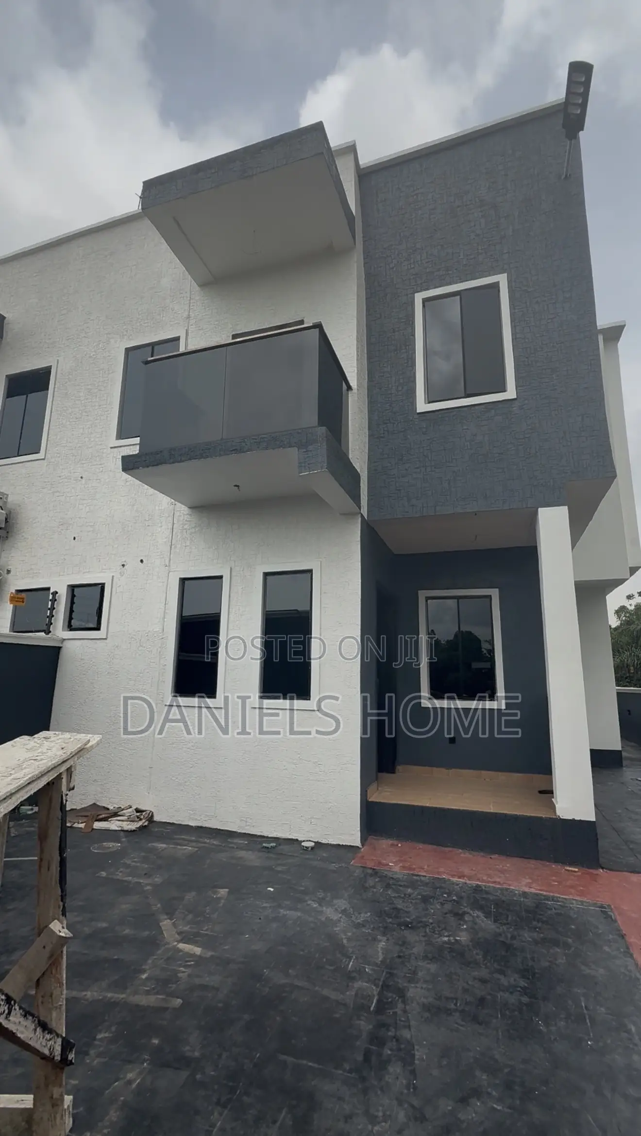 4 Bedroom Semi Detached