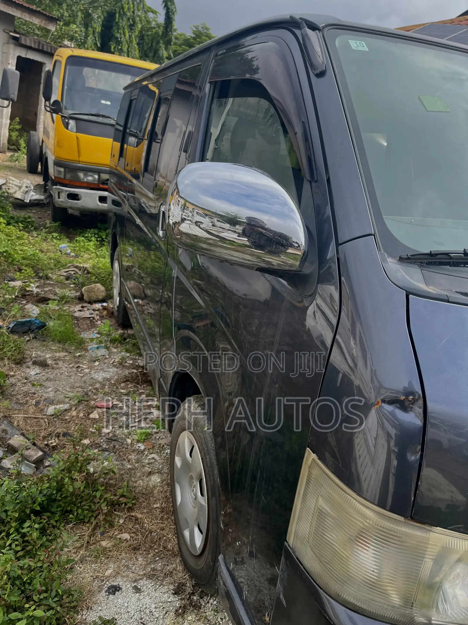 Toyota HiAce 2016 Grey