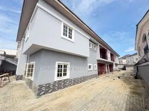 Mini Flat in Ikota for rent