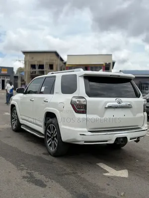 Toyota 4-Runner Limited 4dr 4x4 (4.0L 6cyl 5A) 2016