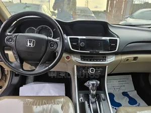 Honda Accord 2014 Gold